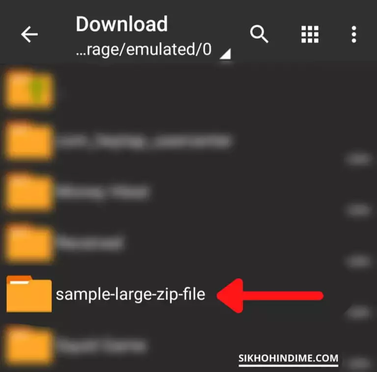 Zip file extracted in folder